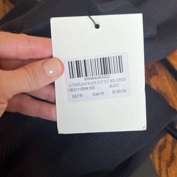 Dissh Knit NWT Sutherland Black High Neck Cutout Dress M - Picture 7 of 9